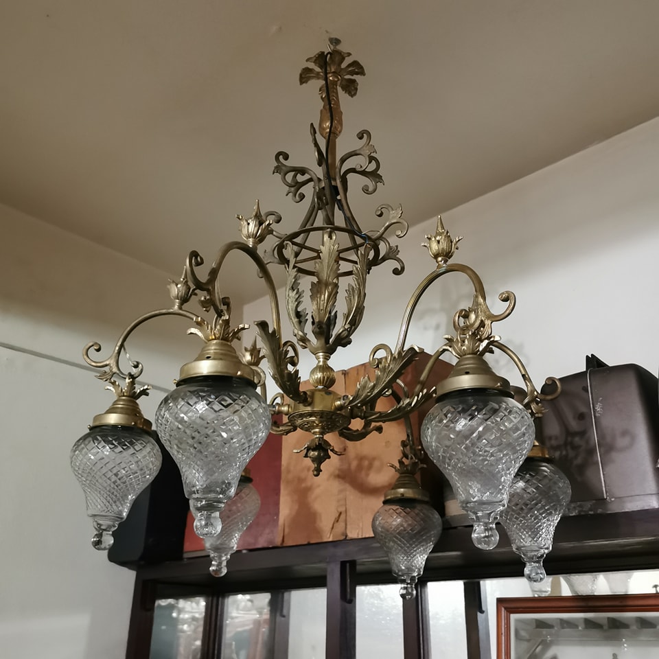 แชนเดอร์เลีย  โคมไฟระย้าแบบโบราณ  สุดคลาสสิค มีรสนิยม ระดับ แอนทีค - Image 5