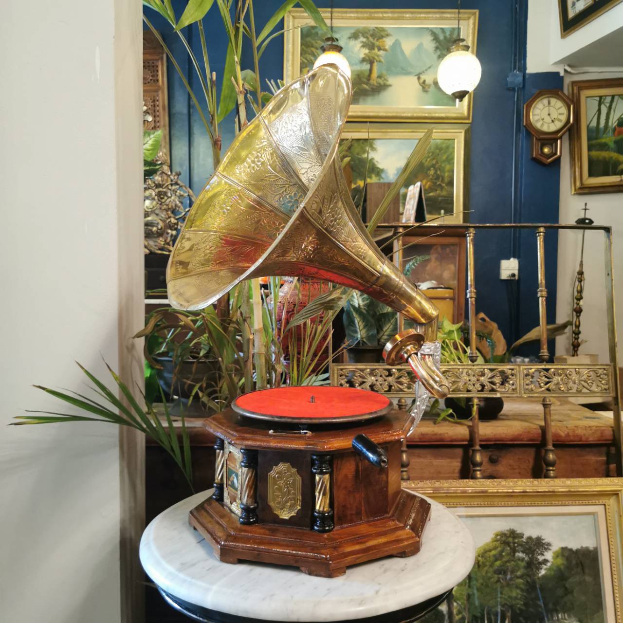 เครื่องเล่นแผ่นเสียงโบราณ เครื่องเล่นแผ่นเสียงวินเทจ คลาสสิค เครื่องเล่นปากแตร เครื่องใชได้สมบูรณ์ พร้อมฟัง ห้ามพลาด หายากมาก - Image 10