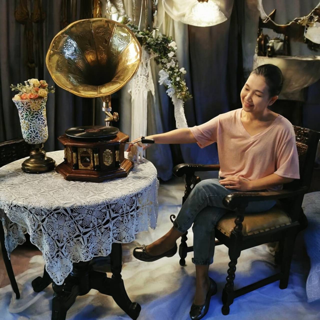 เครื่องเล่นแผ่นเสียงโบราณ เครื่องเล่นแผ่นเสียงวินเทจ คลาสสิค เครื่องเล่นปากแตร เครื่องใชได้สมบูรณ์ พร้อมฟัง ห้ามพลาด หายากมาก - Image 12