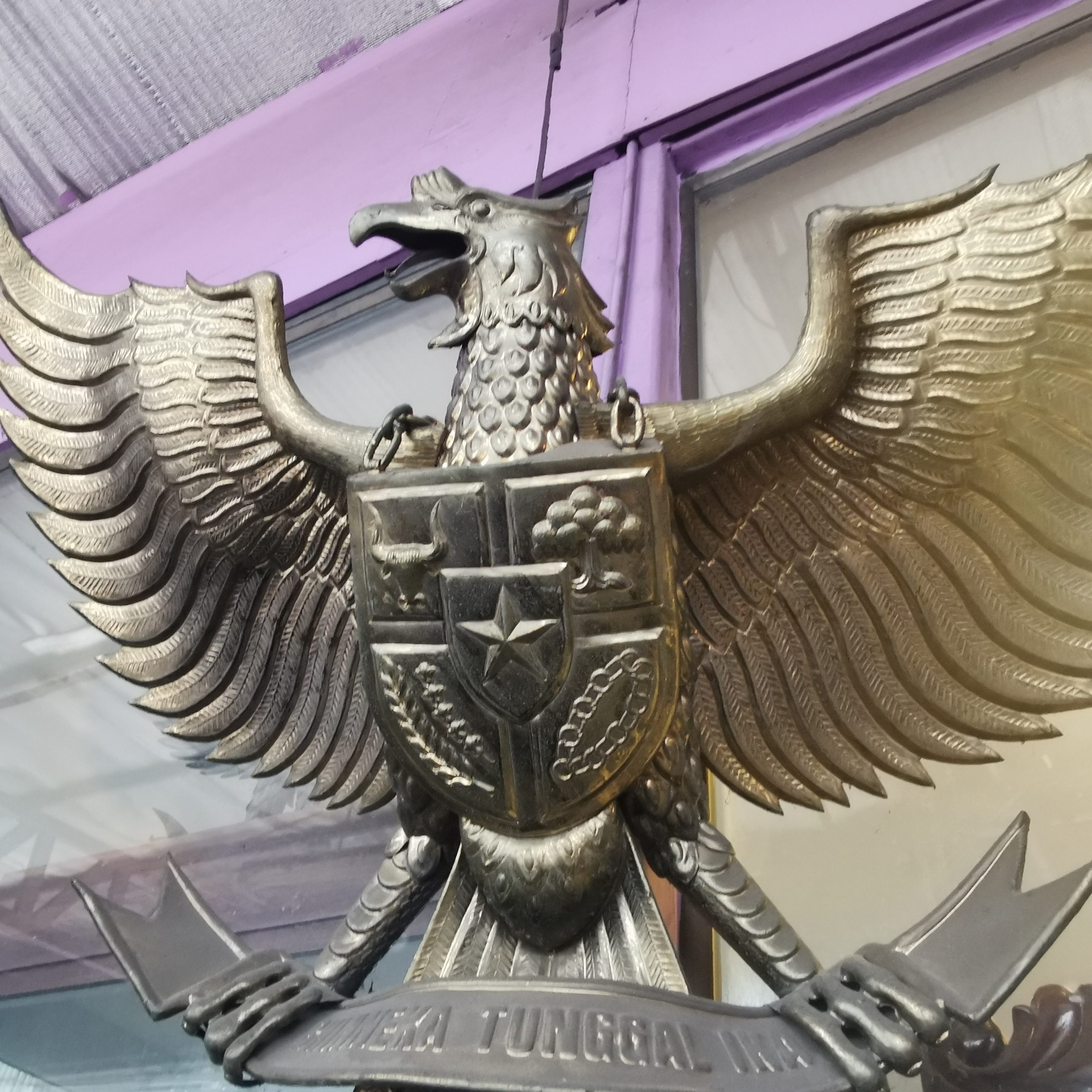 การูด้าทองเหลืองโบราณ งดงาม คลาสสิค หายากมาก ขนาด 60x55cm - Image 3