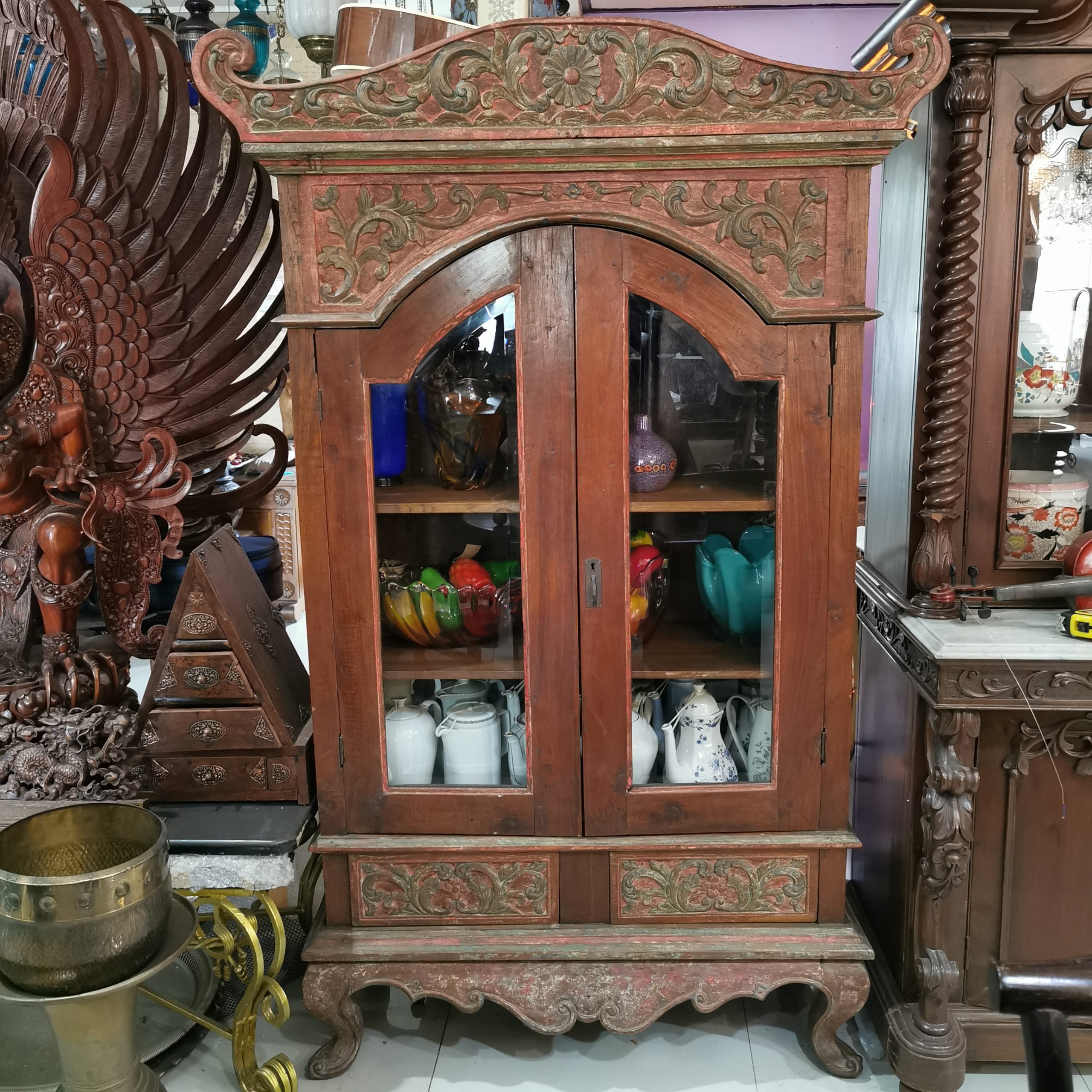 ⚜️ตู้โบราณ ตู้โชว์โบราณ ตู้ไม้โบราณ ตู้โชว์ไม้โบราณ งดงาม คลาสสิค แต่งบ้าน แต่งร้าน ให้มีคุณค่า