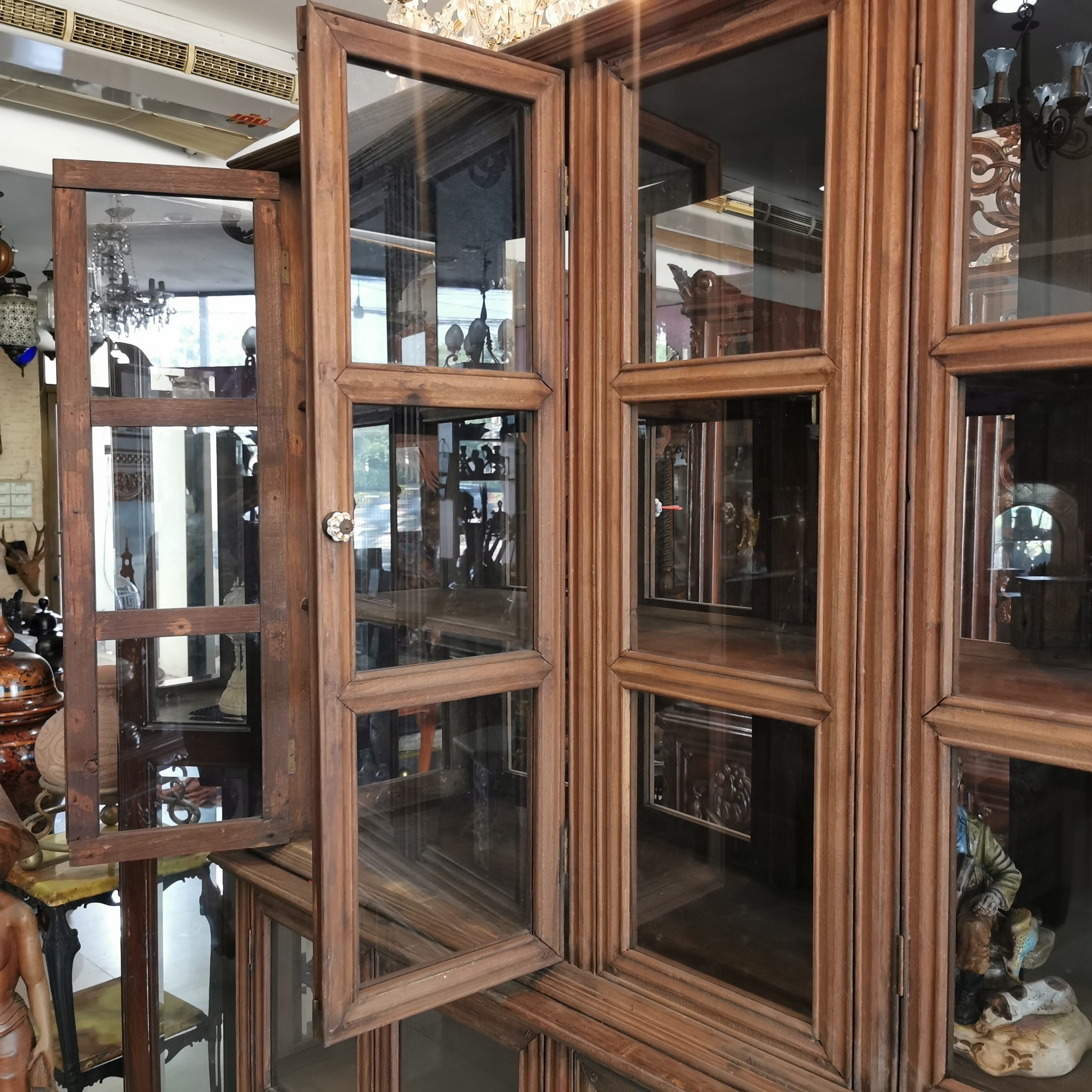 ⚜️ตู้โบราณ ตู้โชว์โบราณ ตู้ไม้โบราณ ตู้โชว์ไม้โบราณ งดงาม คลาสสิค แต่งบ้าน แต่งร้าน ให้มีคุณค่า - Image 7