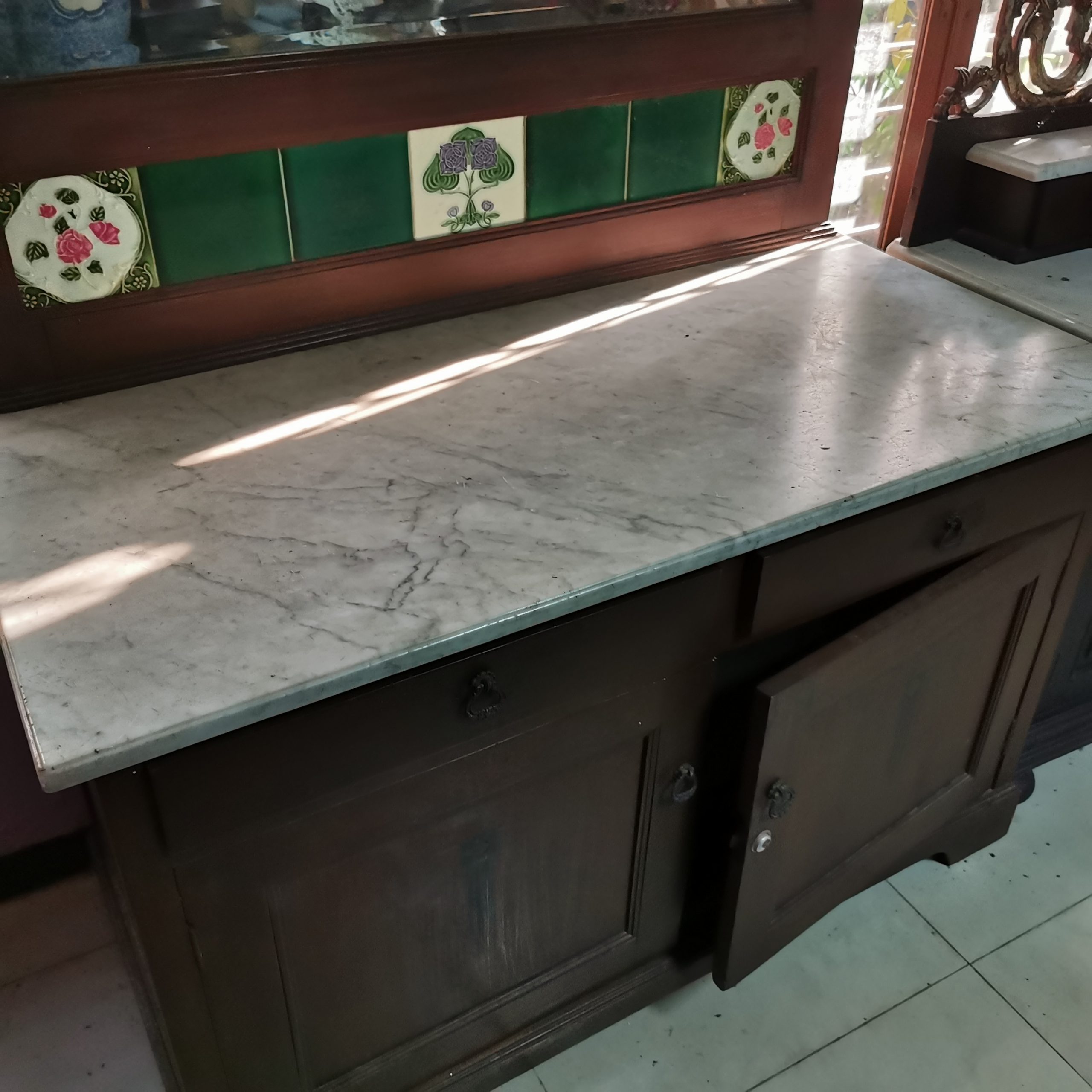 ⚜️ตู้โบราณ ตู้โชว์โบราณ ตู้ไม้โบราณ ตู้โชว์ไม้โบราณ งดงาม คลาสสิค แต่งบ้าน แต่งร้าน ให้มีคุณค่า - Image 5